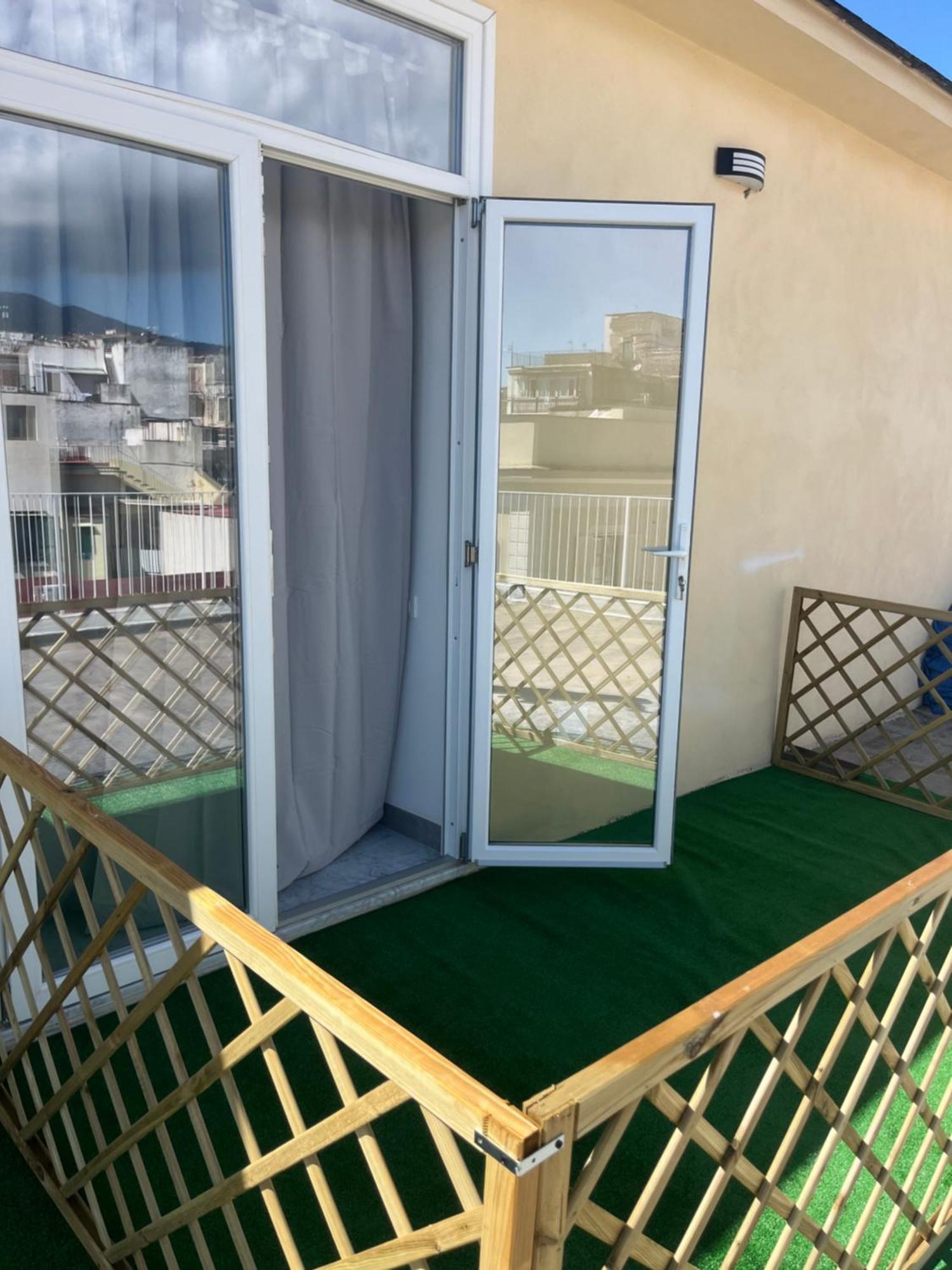 Charme Room&Relax Torre del Greco Exterior foto